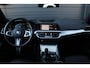 BMW 3-Serie 330e xDrive M Sport | Panoramadak | Adaptief M onderstel | Adaptieve Cruise Control | Stoel en Stuurverwarming