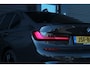 BMW 3-Serie 330e xDrive M Sport | Panoramadak | Adaptief M onderstel | Adaptieve Cruise Control | Stoel en Stuurverwarming
