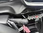 Peugeot 208 1.2 Hybrid 110 e-DCS6 Allure | Automaat | Parkeersensoren | Apple Carplay & Android Auto | Cruise Control | Bluetooth | 12 Maanden BOVAG Garantie