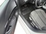 Peugeot 208 1.2 Hybrid 110 e-DCS6 Allure | Automaat | Parkeersensoren | Apple Carplay & Android Auto | Cruise Control | Bluetooth | 12 Maanden BOVAG Garantie
