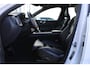 Volvo XC60 T8 Automaat Twin Engine AWD Inscription | Schuif/kanteldak | Keyless | Privacy Glas | Verw. Voorstoelen | AppleCarplay | 19" LMV |