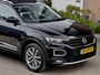 Volkswagen T-Roc 1.5 TSI AUT7 SPORT PANODAK LEDER NAVI CAMERA DIGI-DASH APPLE-CARPLAY LED LMV PDC