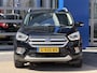 Ford Kuga 1.5 EcoBoost Titanium | Trekhaak | 2.000kg trekgw. | All season | Xenon | Navigatie | Apple Carplay