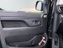 Opel Vivaro 2.0CDTi 145PK L3 DC Dubbele Cabine 6-Pers. Facelift! Navi PDC Camera Virtual-Cockpit Dual-ECC BordHerkenning Keyless Cruise-Control 17" LM Mistlampen Schuifdeur Rechts Priv.Glas ESP Elektr.Ramen Visio System Pack Ergonomie Comfort-pack Draadloze lader Spoorassistent ldws EURO6.4 2500kg trekvermogen