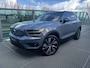 Volvo XC40 Recharge P8 AWD R-Design Automaat, Panoramadak, Leder, 20 inch wielen, 360 graden parkeercamera, Elektrische stoelverstelling, Stoel- en stuurverwarming, Harman Kardon audio, Extra getint glas