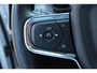 Volvo XC40 T2 Momentum Business | Adaptieve cruise control | Verwarmbare voorruit | Elektrische achterklep | Apple carplay/Android auto | Keyless | Parkeercamera achter | 18 inch Lichtmetalen velgen