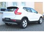 Volvo XC40 T2 Momentum Business | Adaptieve cruise control | Verwarmbare voorruit | Elektrische achterklep | Apple carplay/Android auto | Keyless | Parkeercamera achter | 18 inch Lichtmetalen velgen