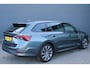 Skoda Octavia Combi 1.0 e-TSI Business Edition Full-LED CarPlay Stoelverwarming 18inch Velgen