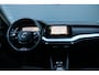Skoda Octavia Combi 1.0 e-TSI Business Edition Full-LED CarPlay Stoelverwarming 18inch Velgen