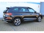 Skoda Kodiaq 1.5 TSI Sportline Business 7p. | Incl. 12 maanden Garantie | Wegklapbare trekhaak | Elektrisch verstelb. bestuurdersstoel met geheugen | Elektrisch kofferbakklep | Apple CarPlay | Adaptive cruise | Stoel/stuur verwarming | Achteruitrij camera | Parkeersensoren | Keyless Entry/Start | Climate controle | Draadloze telefoonlader