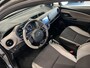 Toyota Yaris 1.5 Hybrid Bi-Tone