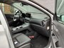 Hyundai Kona Electric EV 64kWh 204pk SOH 100% Leer Premium Schuif-/Kanteldak Warmtepomp Head-Up Display Apple Carplay Android Navi Camera Elektr.Stoelen+Leer+Verwarmd+Gekoeld Adaptive Cruise/Stop&Go Zelfsturend Multimedia Forward-Collision-Avoidance-Assist (FCA)Led Keyless DAB Pdc Subwoofer Bluetooth Dodehoek detector Privacy Glas Rijstrooksensor 1e Eigenaar Origineel Nederlandse Auto Volledig Dealeronderhouden