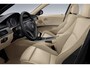 BMW 3-Serie 318i Executive | NL auto | 3e eigenaar | Sportstoelen | Xenon | Sportstuur | Cruise control | Radio Professional | Regensensor | PDC | Lichtpakket