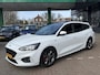 Ford Focus Wagon 1.5 EcoBoost ST Line X Business DODEHOEK DETECTIE | PANORAMADAK| NAVIGATIE| CAMERA| STOEL/STUUR/VOORRUIT VERWARMING | ADAPTIVE CRUISECONTROL| PARKEERSENSOREN | KEY-LESS|