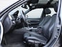 BMW 3-Serie Touring 318i M-Sport Automaat *Leder*Panodak*Trekhaak*