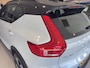 Volvo XC40 T3 R-Design Panoramadak | Trekhaak | Harman Kardon | 360 camera | Stoel + Stuurverwarming |