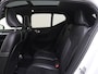 Volvo XC40 T3 R-Design | Panoramadak | Dodehoekdetectie | Keyless |