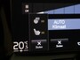 Volvo XC40 T3 R-Design | Panoramadak | Dodehoekdetectie | Keyless |