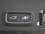 Volvo XC40 T3 R-Design | Panoramadak | Dodehoekdetectie | Keyless |