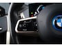 BMW iX XDrive40 SOH 99.9%*SportPakket*Laserlicht*Trekhaak*H/K-Sound*Soft Close