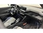Peugeot e-2008 EV GT 50 kWh 91% SOH 3 FASE PANO CAMERA ECC CRUISE LM.