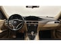 BMW 3-Serie 318i Business Line NAVIGATIE CRUISE LEER ECC.