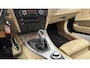 BMW 3-Serie 318i Business Line NAVIGATIE CRUISE LEER ECC.