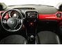 Toyota Aygo 1.0 VVT-i x-joy (BLUETOOTH, ACHTERUITRIJCAMERA, NL-AUTO)
