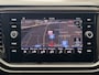 Volkswagen T-Roc 1.5 TSI Style Business NAVIGATIE ADAPTIVE CRUISE CONTROL APPLE CARPLAY/ANDROID RIJSTROOKSENSOREN ACHTERUITRIJCAMERA AFN. TREKHAAK ZEER MOOI ! 3010