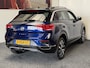 Volkswagen T-Roc 1.5 TSI Style Business NAVIGATIE ADAPTIVE CRUISE CONTROL APPLE CARPLAY/ANDROID RIJSTROOKSENSOREN ACHTERUITRIJCAMERA AFN. TREKHAAK ZEER MOOI ! 3010