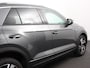 Volkswagen T-Roc 1.5 TSI 150pk DSG R-Line | Navigatie | Apple Carplay/Android Auto | Parkeersensoren | Camera | Adaptive Cruise Control | Elektrische achterklep | Stoel- en stuurverwarming | Climate Control | Ledverlichting | Virtual Cockpit