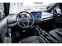 Volkswagen ID.4 Pro Limited Edition 77 kWh | Achteruitrijcamera | Rondomzicht camera | Trekhaak elektrisch uitklapbaar