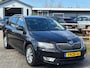 Skoda Octavia Combi 1.2 Benzine 2013 Zwart Facelift Trekhaak Navi