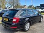 Skoda Octavia Combi 1.2 Benzine 2013 Zwart Facelift Trekhaak Navi