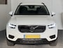 Volvo XC40 1.5 T3 NAVIGATIE CRUISE CONTROL CLIMATE CONTROL RIJSTROOKSENSOREN ACHTERUITRIJCAMERA 17" LM VELGEN ZEER MOOI !! Brgl
