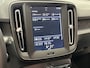 Volvo XC40 1.5 T3 NAVIGATIE CRUISE CONTROL CLIMATE CONTROL RIJSTROOKSENSOREN ACHTERUITRIJCAMERA 17" LM VELGEN ZEER MOOI !! Brgl