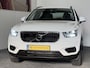 Volvo XC40 1.5 T3 NAVIGATIE CRUISE CONTROL CLIMATE CONTROL RIJSTROOKSENSOREN ACHTERUITRIJCAMERA 17" LM VELGEN ZEER MOOI !! Brgl