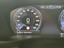 Volvo XC40 1.5 T3 NAVIGATIE CRUISE CONTROL CLIMATE CONTROL RIJSTROOKSENSOREN ACHTERUITRIJCAMERA 17" LM VELGEN ZEER MOOI !! Brgl