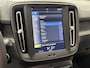 Volvo XC40 1.5 T3 NAVIGATIE CRUISE CONTROL CLIMATE CONTROL RIJSTROOKSENSOREN ACHTERUITRIJCAMERA 17" LM VELGEN ZEER MOOI !! Brgl