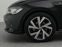 Volkswagen Polo R-Line 1.0 TSI 110 PK DSG | LED | Navigatie Via Smartphone | Stoelverwarming | Achteruitrijcamera | 17 Inch Velgen | Side Assist |