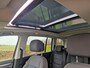 Volkswagen Touran 2.0 TDI Highline BlueMotion/ NL Auto / Zeer Goed Onderhoud / Distr. Vervangen / Airco / Navi / Camera / Trekhaak