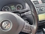 Volkswagen Touran 2.0 TDI Highline BlueMotion/ NL Auto / Zeer Goed Onderhoud / Distr. Vervangen / Airco / Navi / Camera / Trekhaak