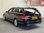 Mercedes-Benz E-klasse ESTATE 200 ELEGANCE HALF LEDER NAVIGATIE CRUISE CONTROL BLUETOOTH TELEFOON MEDIA VOORBEREIDING WEGKLAPBARE TREKHAAK ZEER MOOI !!