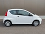 Peugeot 107 1.0-12V Accent Airco, nieuwe apk!