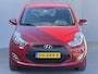 Hyundai ix20 1.6i Go! / Navigatie / Achteruitrij Camera / Origineel Nederlandse auto / Parkeersensoren / Airco / NAP / Elektr. Ramen / Centrale Deur Vergrendeling / Metallic Lak /