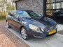 Volvo V60 1.6 T3 Momentum | Handel / Export | Clima | Cruise |