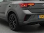 Volkswagen T-Roc R-Line 1.5 TSI 150 PK | LED Plus | Panoramadak | Ergo Zetels | Stoelverwarming | Adaptieve Cruise Control |
