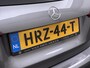 Mercedes-Benz A-klasse 250e AMG // istronic // Panoramadak // Headup // 360 Camera // 19" // Carplay // Sfeerverlichting // Nightpakket // Memory