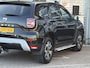 Dacia Duster 1.0 TCe Bi-Fuel Prestige | NAP | Trekhaak | Navigatie | Achteruitrijcamera | LED | Stoelverwarming | Climate Control | Key-less | Cruise Control | Lichtmetaal |