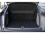 Peugeot e-2008 EV 156PK 54KWH ALLURE AUTOMAAT / NAVI / CLIMA / CAMERA V+A / 17"LMV / KEYLESS / 8 JAAR GARANTIE / FULL-LED / PDC / ADAPT. CRUISECONTROL / 1E EIGENAAR / SCHITTERENDE STAAT !!